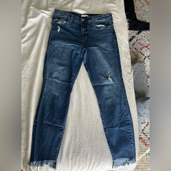 STS Cropped Blue Jean - Picture 2 of 3